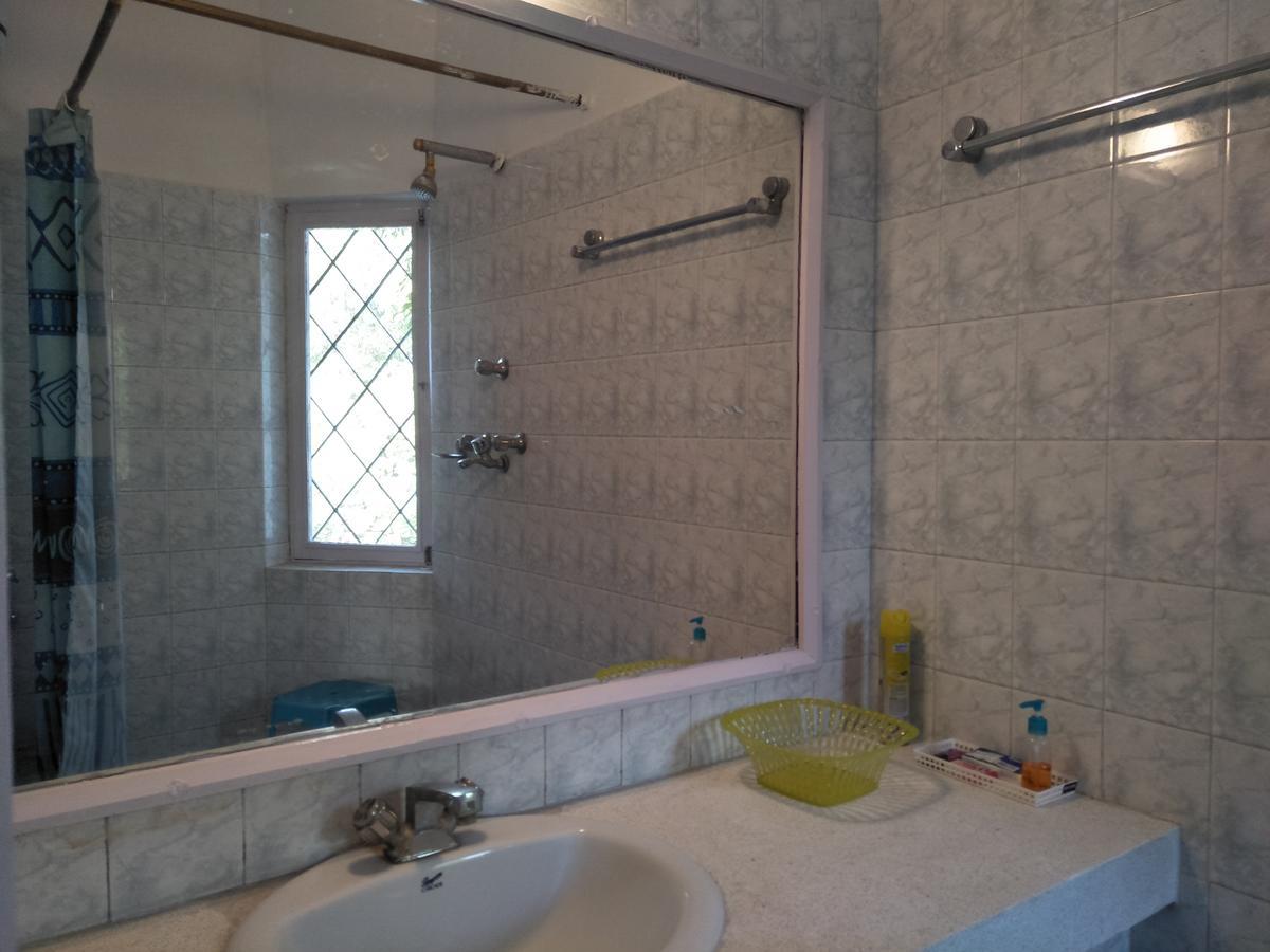 Aayesh Bed & Breakfast Шантиникетан Экстерьер фото